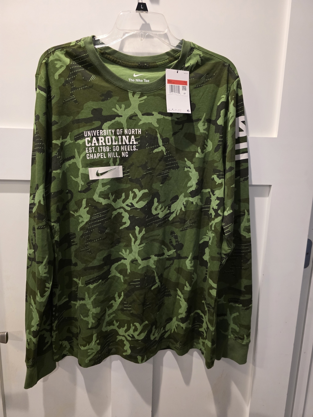 Nike UNC North Carolina Tar Heels L/S Military Appreciation Shirt Men’s Size: L